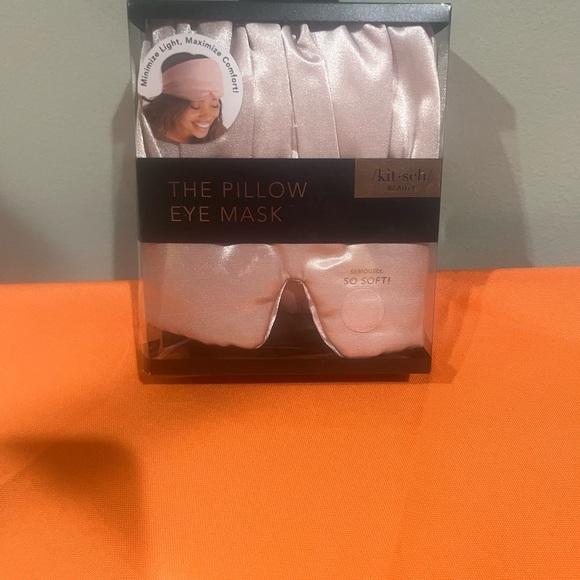 ⚡️⚡️⚡️Kitsch Cream Satin Eye Mask with eye care bundle - Picture 8 of 15